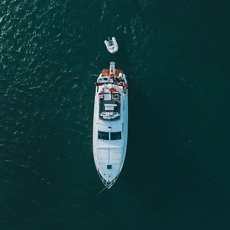 Discoverboat - Pita - Exclusive Boat&Breakfast Bari Buitenkant foto