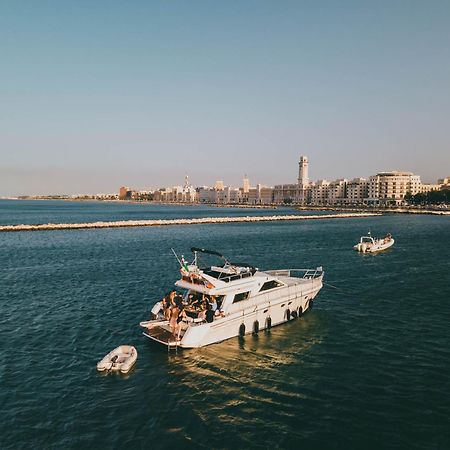 Discoverboat - Pita - Exclusive Boat&Breakfast Bari Buitenkant foto