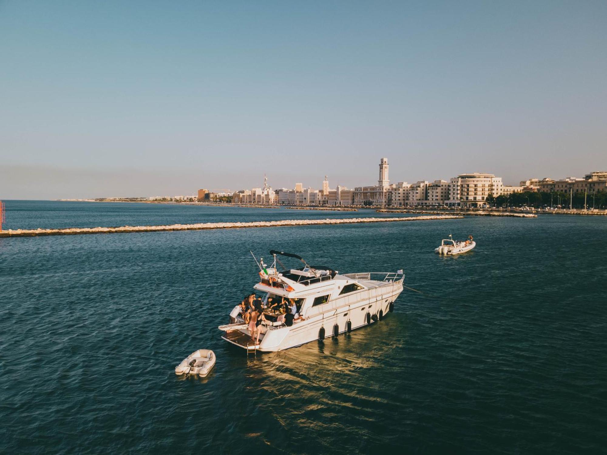 Discoverboat - Pita - Exclusive Boat&Breakfast Bari Buitenkant foto